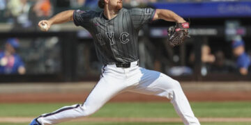 McLean debuta con blanqueada y Mets vencen a Seattle 3-1