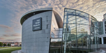 Museo Van Gogh advierte posible cierre por falta de financiación estatal