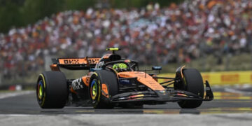 Norris lidera doblete de McLaren en Hungría y se mete en la lucha por el título
