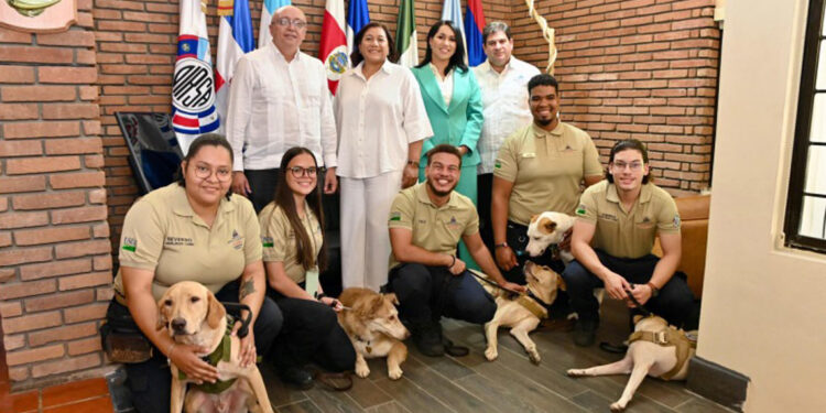 Perros rescatados se unirán a labores de sanidad agropecuaria