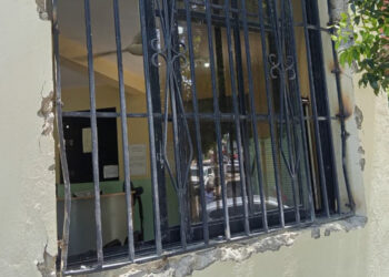 Roban en dispensario de Villa Duarte en medio de apagones e inseguridad
