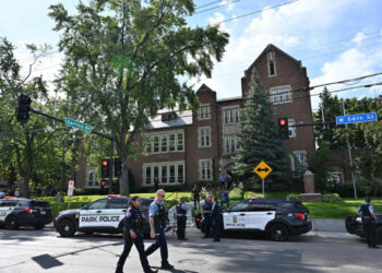 Tiroteo en escuela católica de Minneapolis deja dos niños muertos y 17 heridos