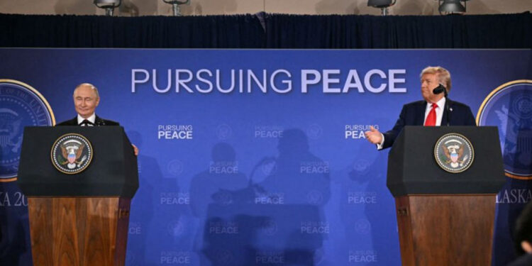 Trump y Putin no logran acuerdo sobre Ucrania, pero ven avances