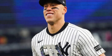 Aaron Judge vuelve al jardín derecho con los Yankees