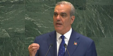 Abinader exige en la ONU solidaridad climática por crisis del sargazo en RD