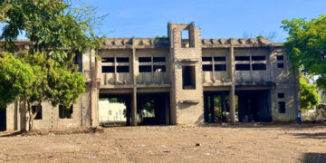 Alcaldía de Santiago retomará construcción de Estación Central de Bomberos tras 15 años