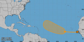 Indomet mantiene vigilancia sobre onda tropical con potencial ciclónico en el Atlántico