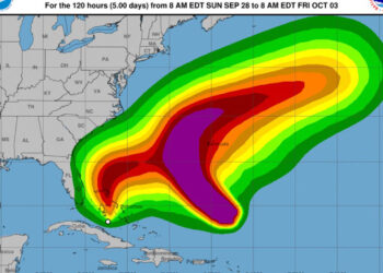 Bahamas evacúa por depresión tropical 9 y amenaza de inundaciones