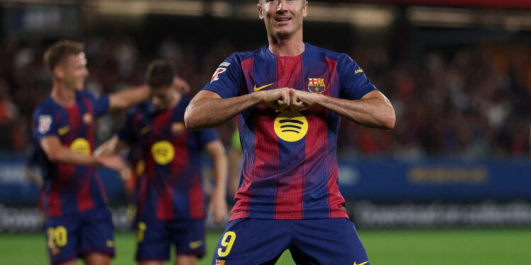 Barcelona aplasta al Valencia con tres dobletes en el Johan Cruyff y se acerca al Real Madrid