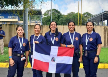 Bomberas del Distrito Nacional ganan competencia internacional en Panamá