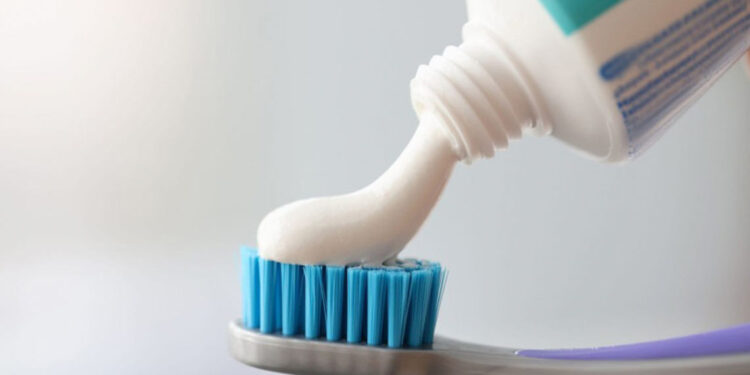 Desarrollan en Puerto Rico pasta dental con sargazo para prevenir caries