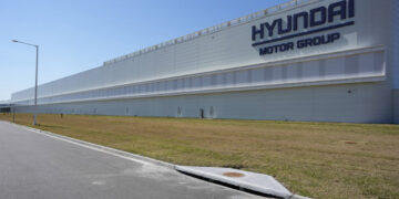 EEUU liberará a surcoreanos detenidos en redada en fábrica de Hyundai