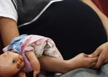 Embarazo adolescente sigue en descenso en RD
