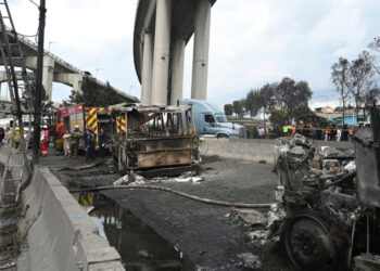 Explosión de camión de gas en Iztapalapa deja 57 heridos y graves daños