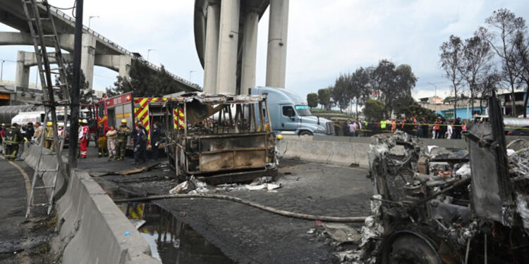 Explosión de camión de gas en Iztapalapa deja 57 heridos y graves daños