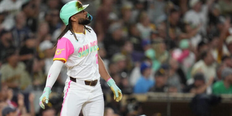 Fernando Tatis Jr. da grand slam y Padres entran a playoffs