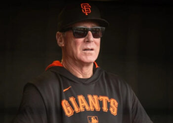 Gigantes despiden a Bob Melvin tras dos años al mando
