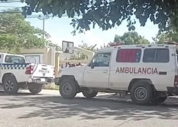 Ingresan 14 estudiantes intoxicados en escuela de Mao