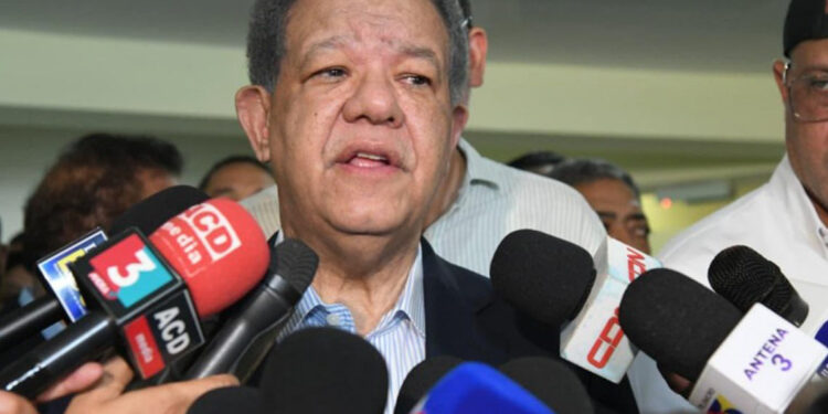 Leonel Fernández asegura que nueva directiva de la FP garantiza triunfo electoral en 2028