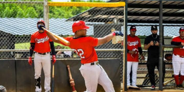 Leones del Escogido vencen a Toros en inicio de pretemporada