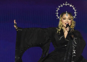 Madonna regresa a Warner tras 20 años y anuncia nuevo álbum