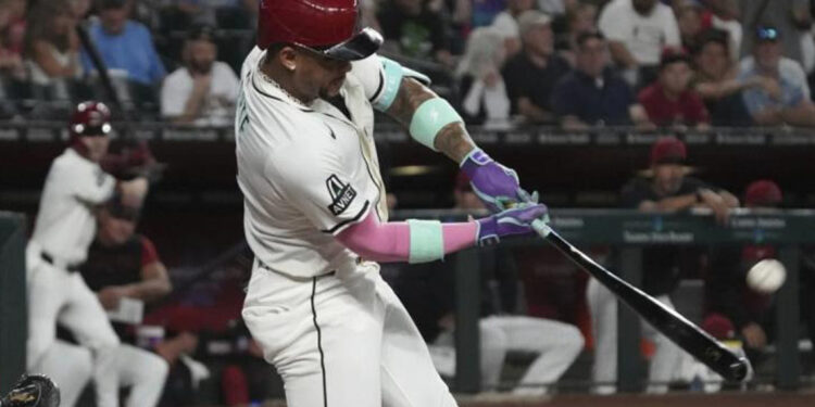 Ketel Marte y Geraldo Perdomo jonronean, pero Arizona pierde ante Texas