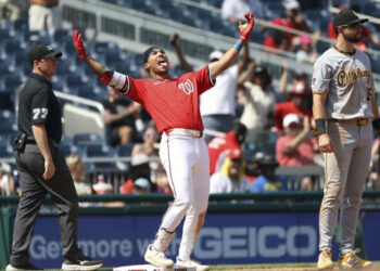 Nacionales vencen 4-3 a Piratas tras error de Oneil Cruz en el jardín central