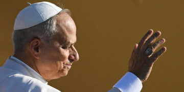 Papa expulsa del sacerdocio a diácono italiano por abusos sexuales