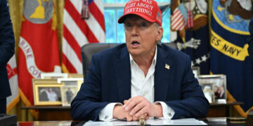 Políticas de Trump reducen turismo internacional a EEUU