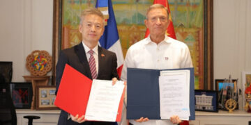 RD y China firman cooperación económica por 40 millones de dólares