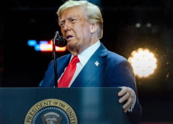 Trump crea grupo antiterrorista para perseguir a la "izquierda radical"