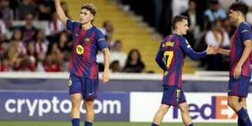 Barcelona aplasta 6-1 al Olympiacos con triplete de Fermín antes del Clásico