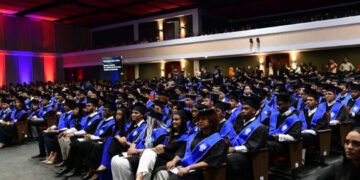 ITLA gradúa 381 nuevos profesionales en su decimoquinto aniversario