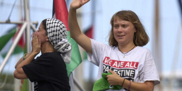 Israel deporta a Greta Thunberg y a 170 activistas de la flotilla hacia Gaza
