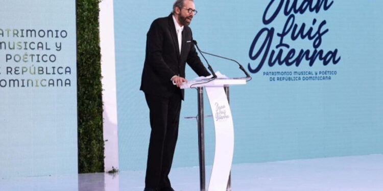 Juan Luis Guerra declarado patrimonio musical y poético de República Dominicana