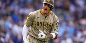Machado y Miller lideran a los Padres en triunfo 3-0 sobre Cachorros