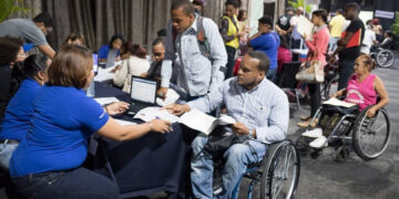 Más de mil personas con discapacidad logran empleo mediante programas de inclusión