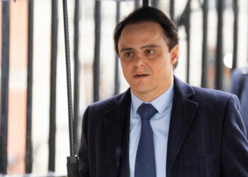 Massa demanda 85 millones por título perdido de F1 en 2008