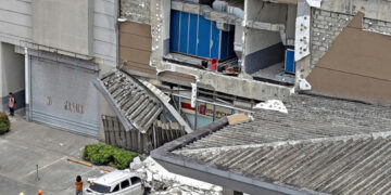 Terremoto de 7,4 sacude Filipinas y deja al menos dos muertos