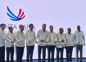 Abinader inaugura zona franca del Grupo Puntacana