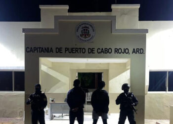 Autoridades incautan 171 paquetes de presunta droga en Pedernales