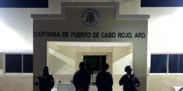 Autoridades incautan 171 paquetes de presunta droga en Pedernales