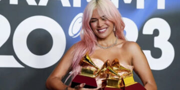 Bad Bunny y Karol G actuarán en los Latin Grammy 2026