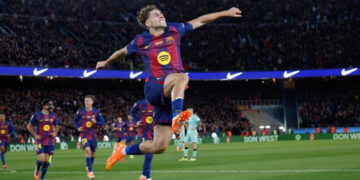 Barcelona golea 4-0 al Athletic en su regreso al Camp Nou