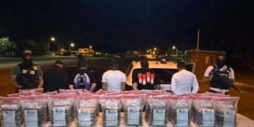 DNCD incauta 150 paquetes de cocaína en operativo en Azua
