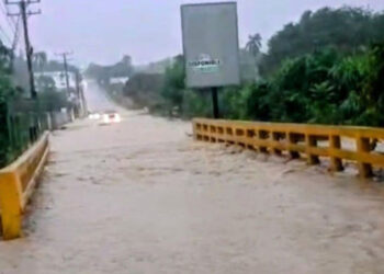 Fuertes lluvias en Puerto Plata aíslan comunidades