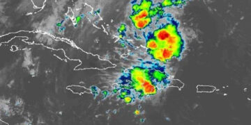 Fuertes lluvias provocan graves inundaciones en Barahona
