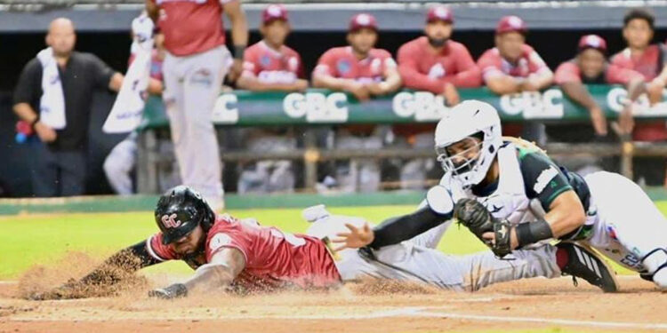 Gigantes vencen a Estrellas con toque decisivo de Hanser Alberto