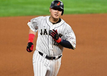Japoneses Okamoto Y Takahashi Entran A Agencia Libre De MLB