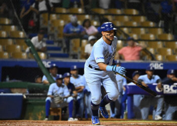 Licey Rompe Racha Y Derrota 6-2 A Las Estrellas